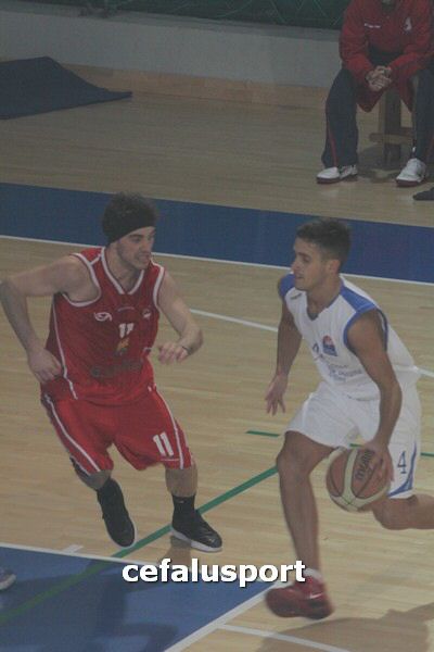 120129 Aquila 126_tn.jpg